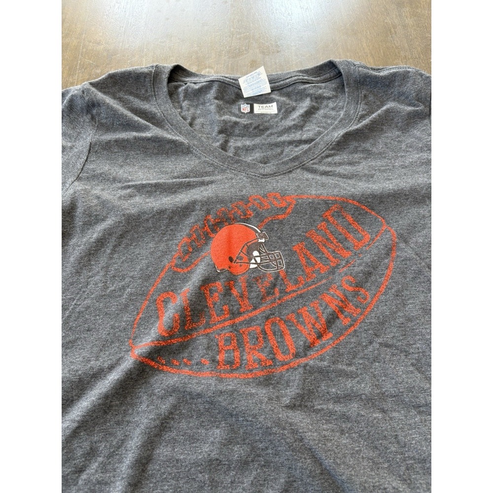 Women's NFL Team Apparel Cleveland Browns V Neck Gray T Shirt Size Large NWOT